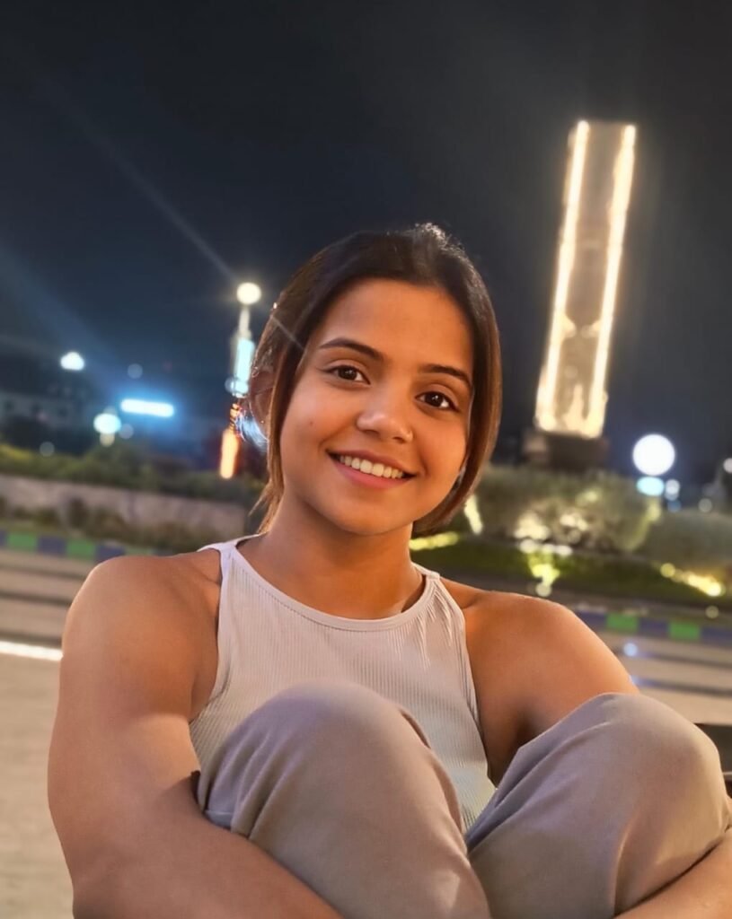 Sneha - 26 Year Old Wild Model Escort Beach Road Visakhapatnam Sex Expert