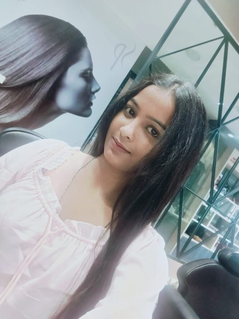 sunita gajwaka call girl selfe